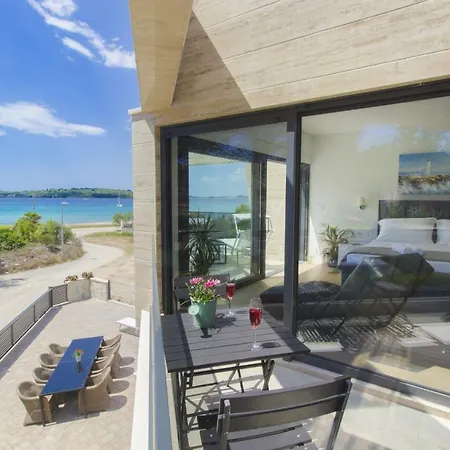 Okit A Villa *
