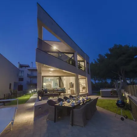 Villa Okit A