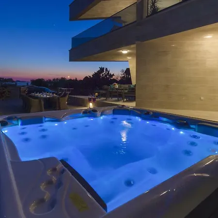 Villa Okit A